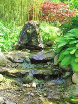 Entspannungsmeditation und Anleitung 2 Steine Wasser bota Garten 2012