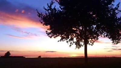 Sonnenuntergang als Sinnbild: Loslassen bedeutet Bewusstwerdung