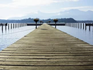 Brücke am See