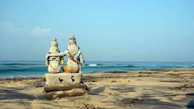 Meer-Skulpturen-Stein-sea