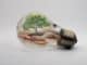 gluehbirne-baum-hand-bulb