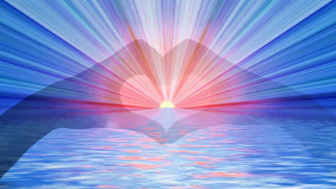 Glück und Gesundheit-Herz-Strahlen-Haende-heart