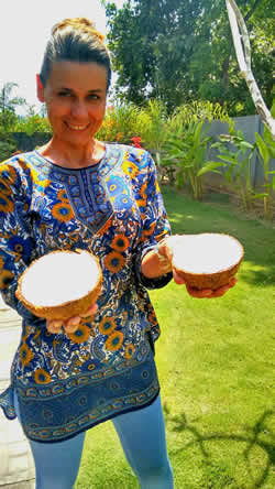 devaya-lombok-peisger-ayurveda-Kokosnuss-1