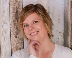 portrait-yvonne-Sebestyen