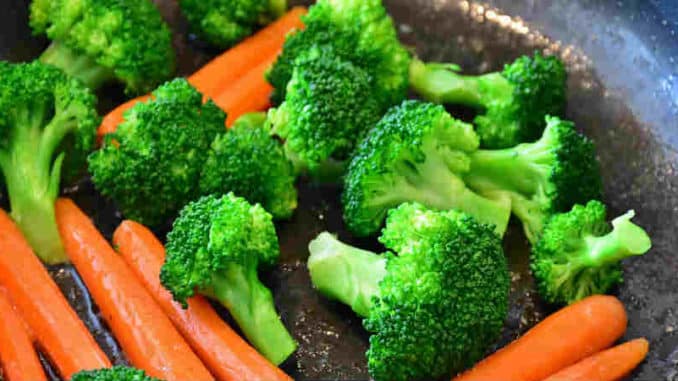 basisch-brocoli-carrots