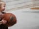 trauriges-maedchen-niederlage-ball-girl