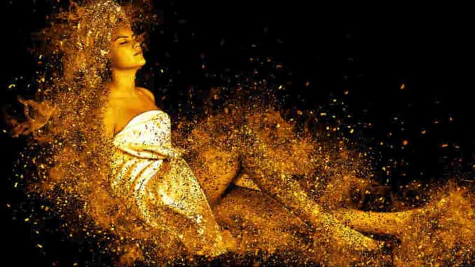 spirituell-Reinigungsritual-Sauna-Wellness-woman