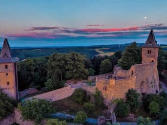 kim-fohlenstein-Burg-Frankenstein-Abend