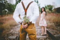 Liebe-Schwelle-Richtungswechsel-Paar-Blumen-nature
