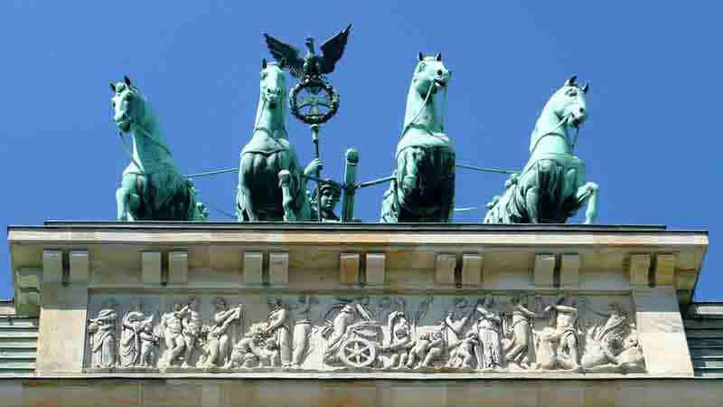 Goetter-des-Windes-ethno-tours-2