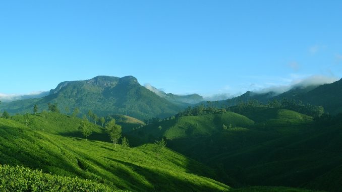 berge-himmel-munnar