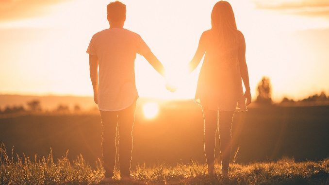 paar-sonnenuntergang-people