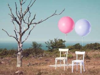 Frequenz Luftballons chair
