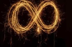 liegende acht infinity