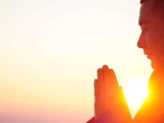 mann meditation yoga