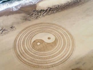 meer yin yang pexels jben beach art
