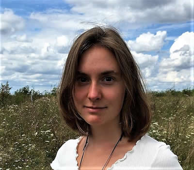 Mit der Lichtlinie verbinden Nora Philine Hansing