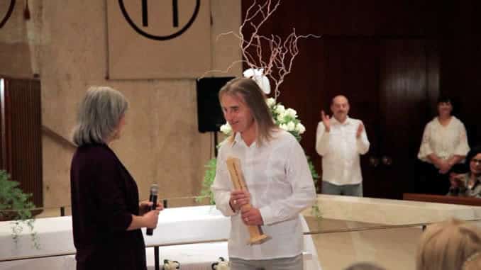 Braco receiving the Peace Pole award NYC 2012 award