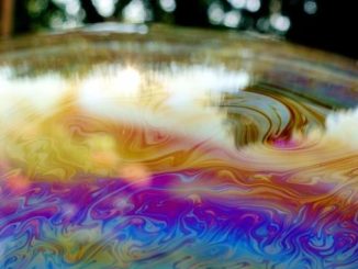 farben soap bubble