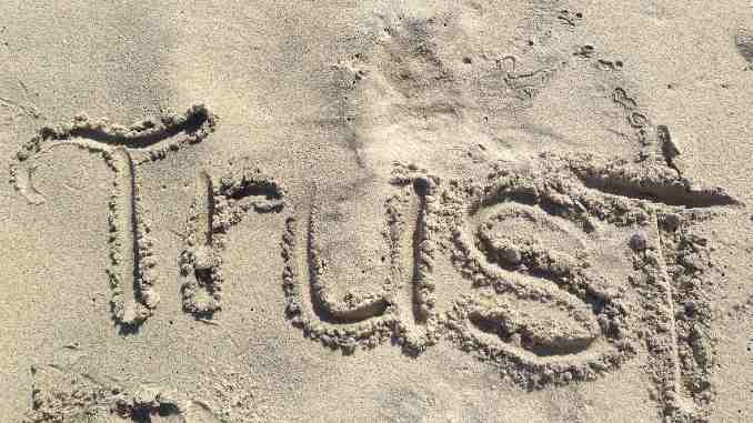 sand vertrauen trust