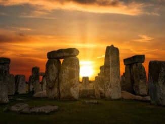 sonnenaufgang stonehenge