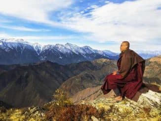 moench berg theravada buddhism