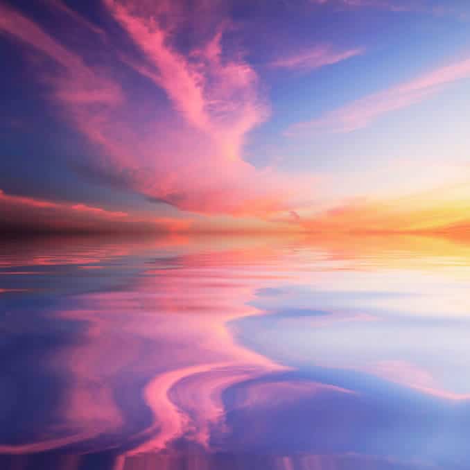 meer himmel violett spiegelung