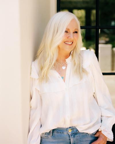 Rhonda Byrne