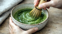 Teezeremonie und Gegenwart Zubereitung Matcha Tee